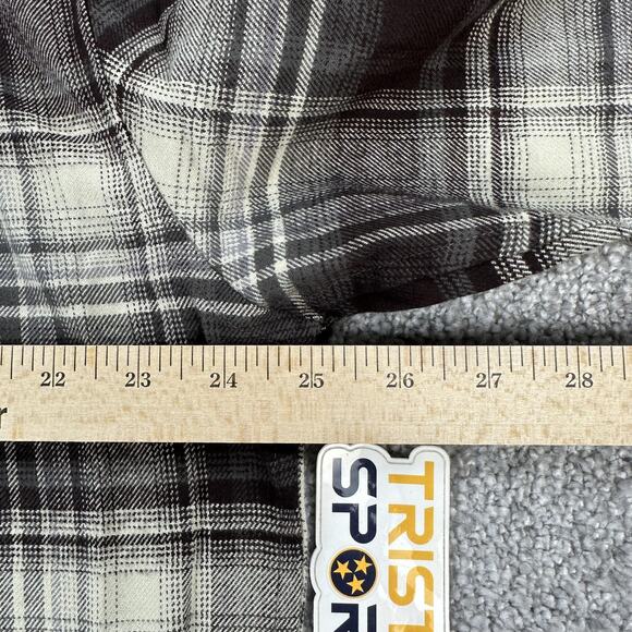 Under Armour UA Expanse Flannel Shirt Mens XL Brown Plaid Button Down 1386999 - Picture 9 of 9